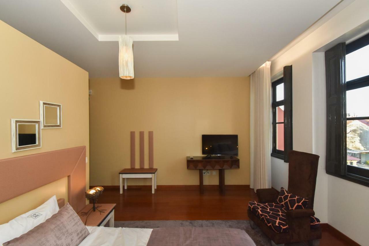 Gr Suites Porto Buitenkant foto